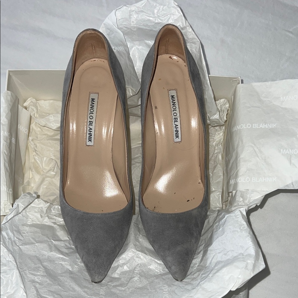 Manolo Blahnik Classic Gray Heels